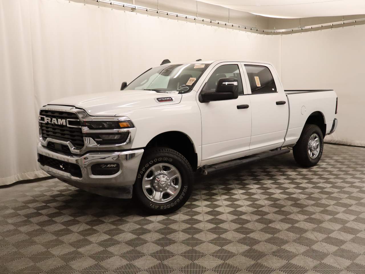 2025 Ram 2500 Tradesman Crew Cab