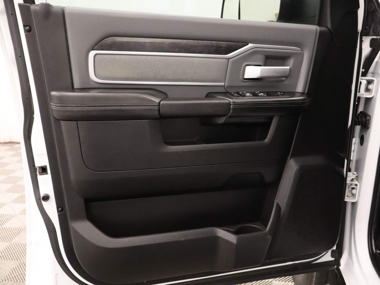 2022 Ram 2500 Big Horn Crew Cab