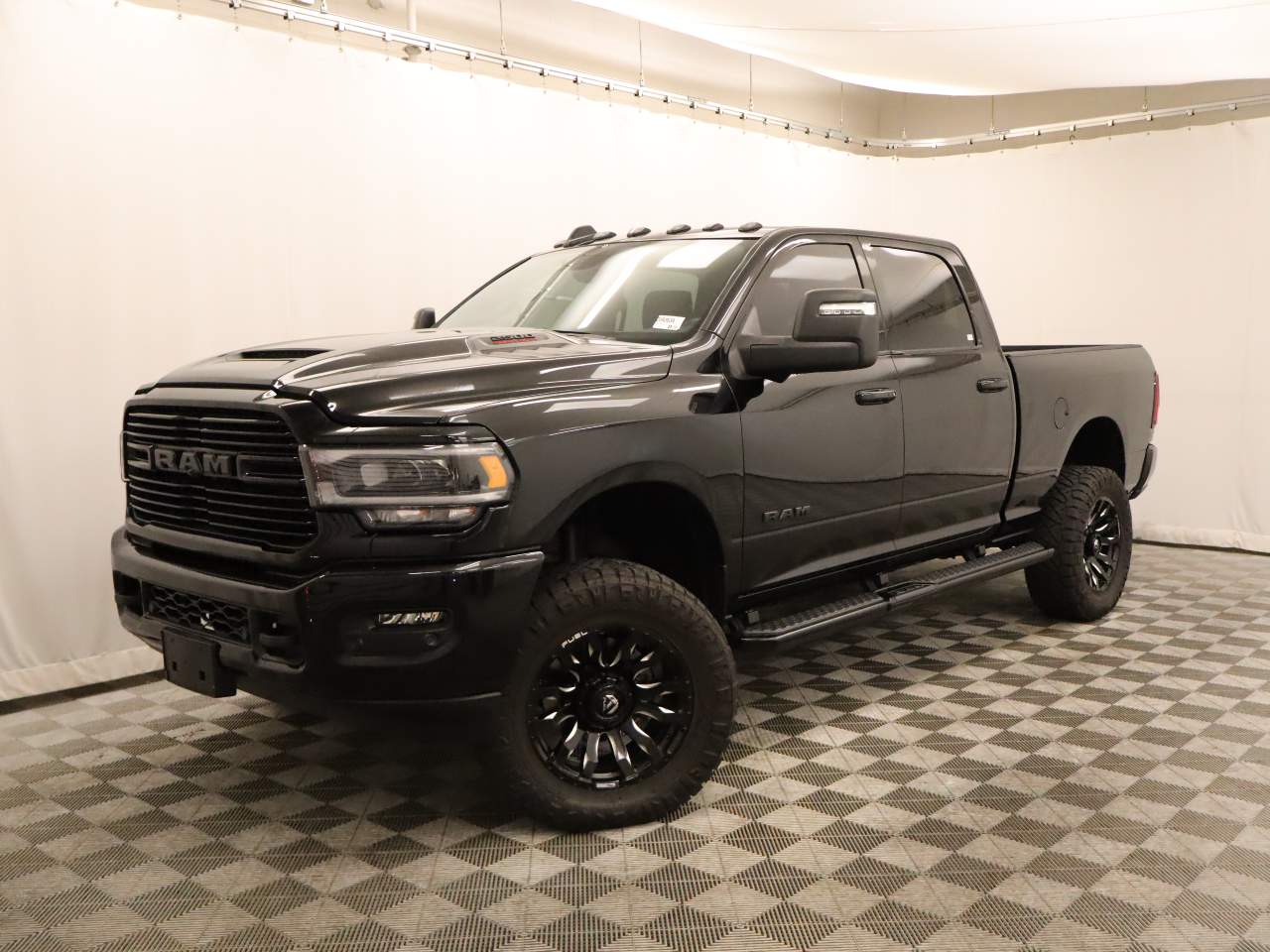 2024 Ram 2500 Laramie Crew Cab