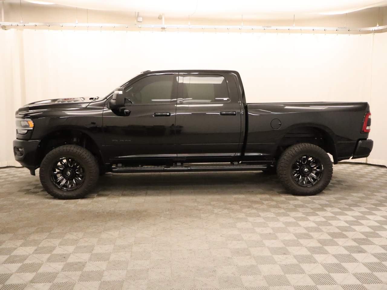 2024 Ram 2500 Laramie Crew Cab