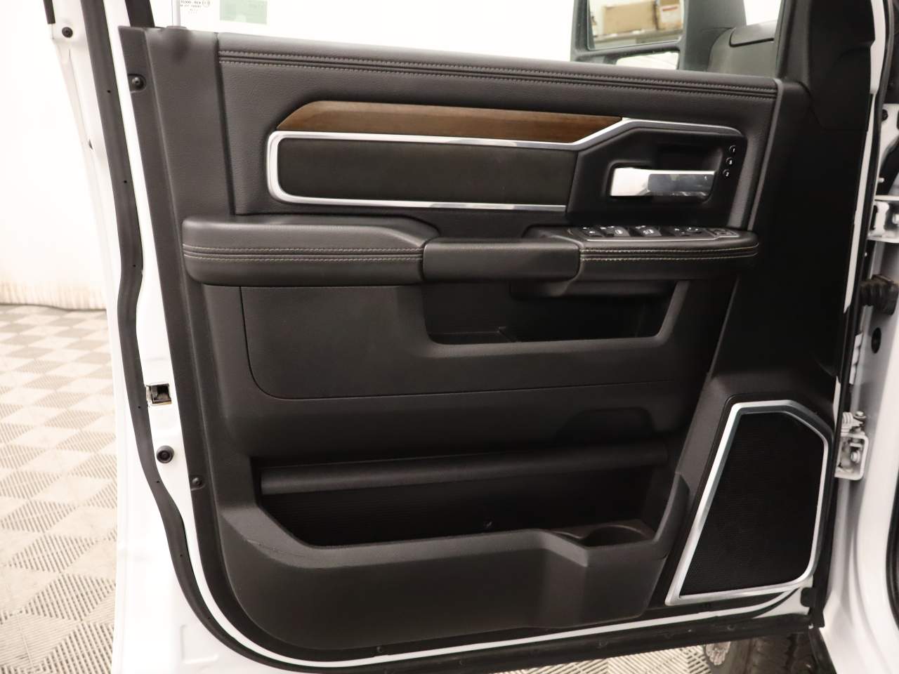 2024 Ram 2500 Laramie Crew Cab