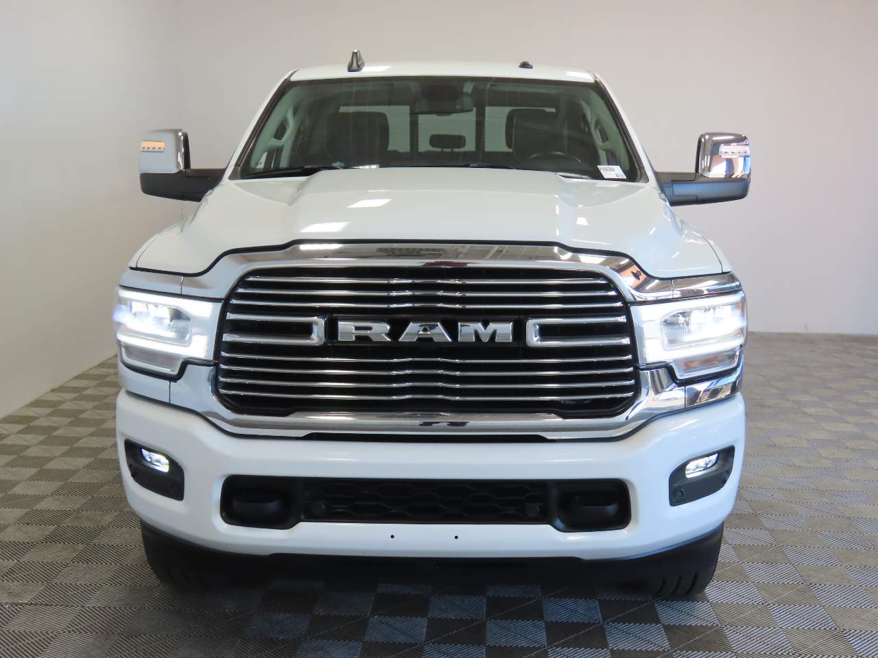2024 Ram 2500 Laramie Crew Cab