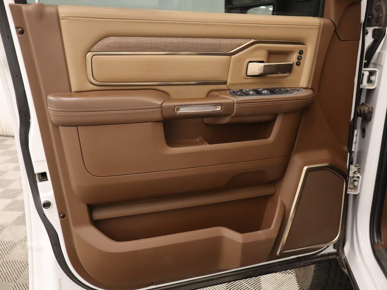 2023 Ram 2500 Limited Longhorn Crew Cab