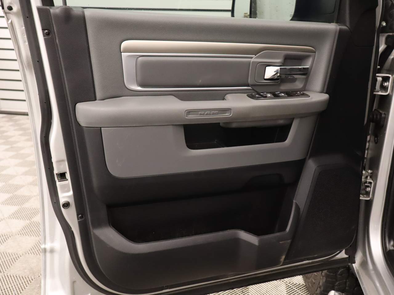 2015 Ram 2500 SLT Crew Cab