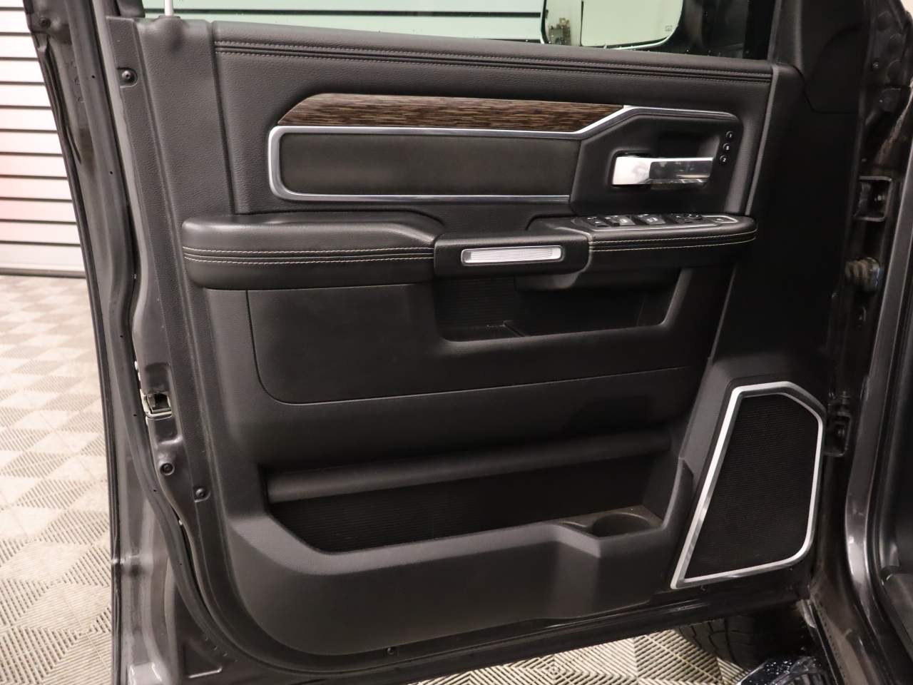 2019 Ram 2500 Laramie Crew Cab