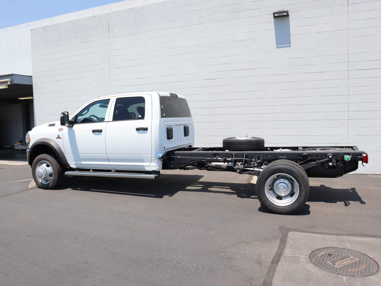 2024 Ram 5500 Crew Cab Chassis