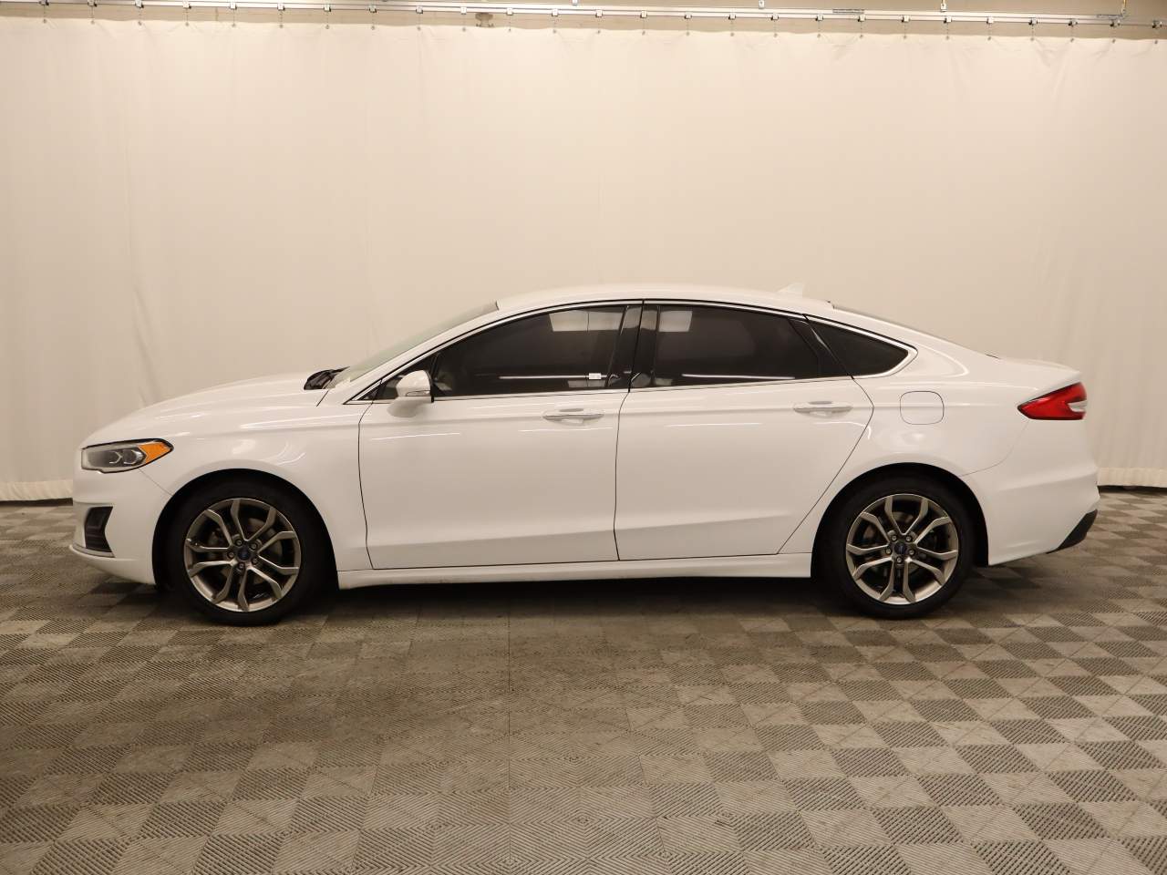 2019 Ford Fusion SEL