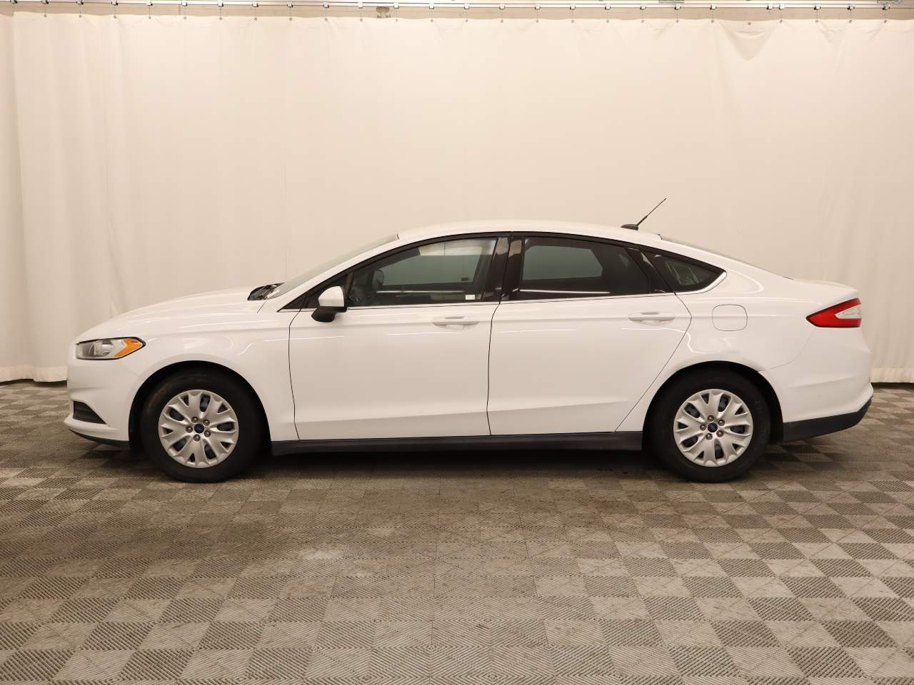 2014 Ford Fusion S