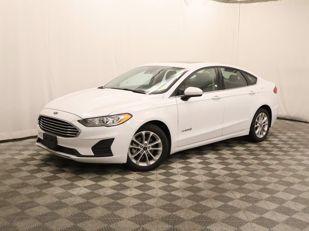 2019 Ford Fusion Hybrid SE