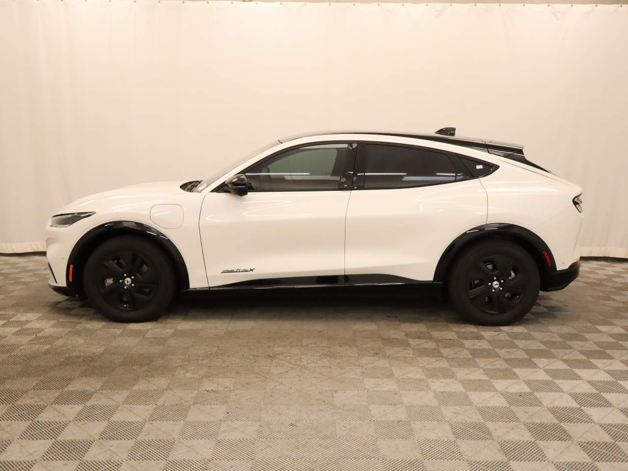 2023 Ford Mustang Mach-E California Route 1