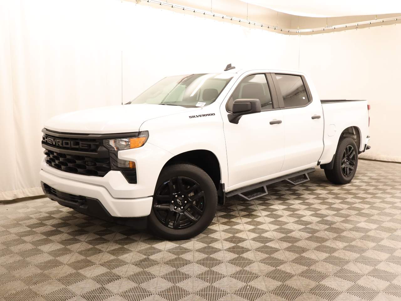 2024 Chevrolet Silverado 1500 Custom Crew Cab