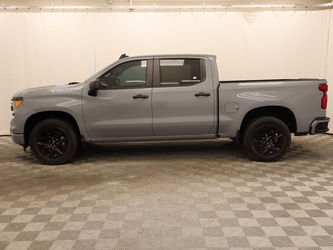 2025 Chevrolet Silverado 1500 Custom Crew Cab
