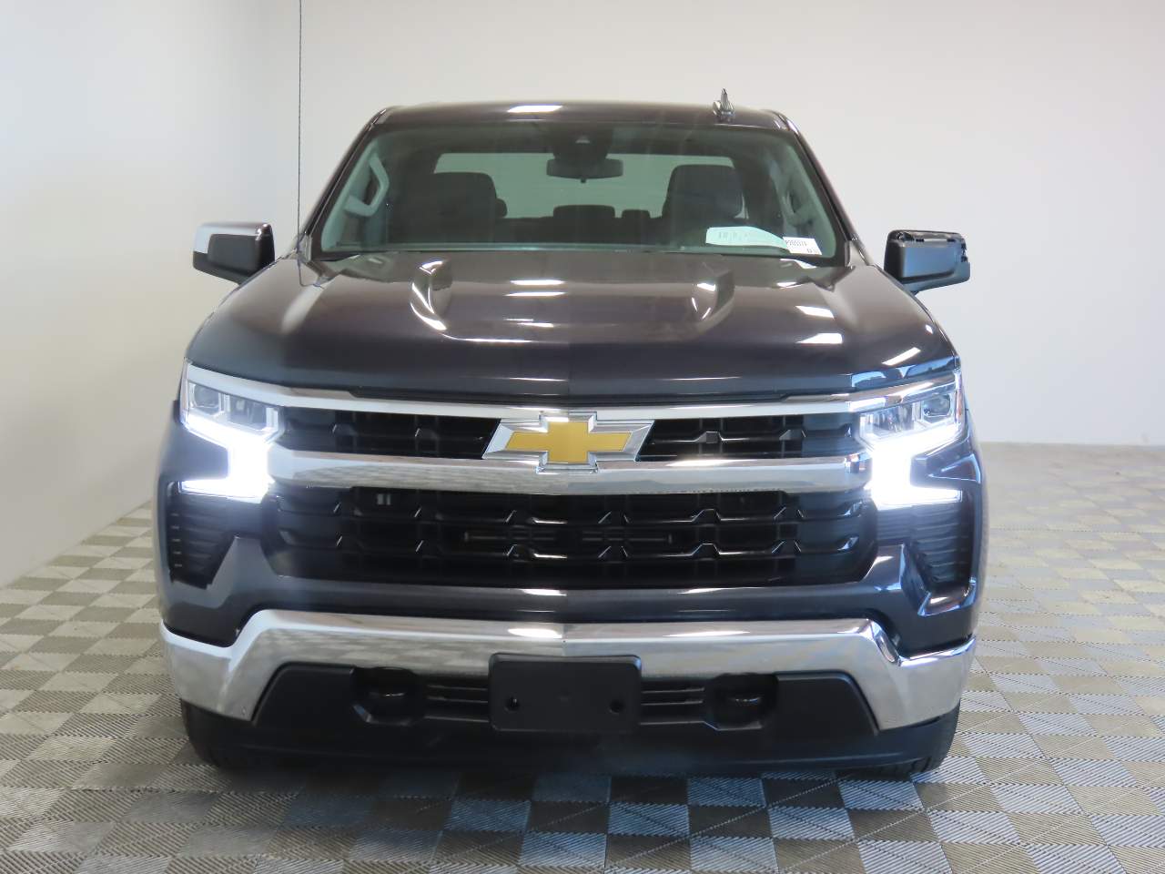 2024 Chevrolet Silverado 1500 LT Crew Cab