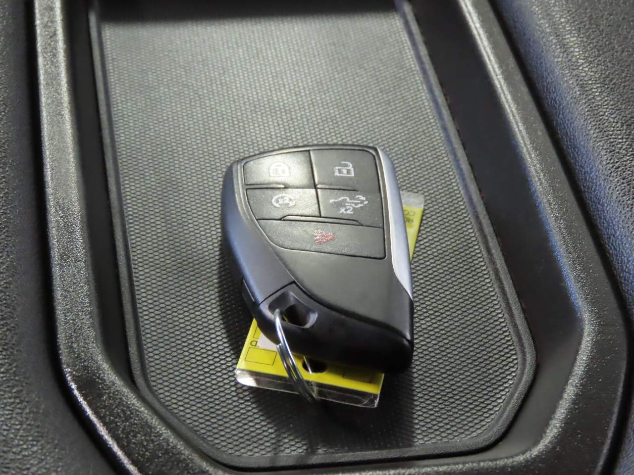 2024 Chevrolet Silverado 1500 LT Crew Cab