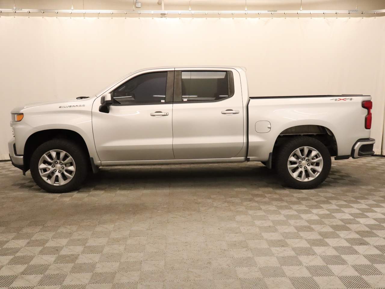 2019 Chevrolet Silverado 1500 Custom Crew Cab