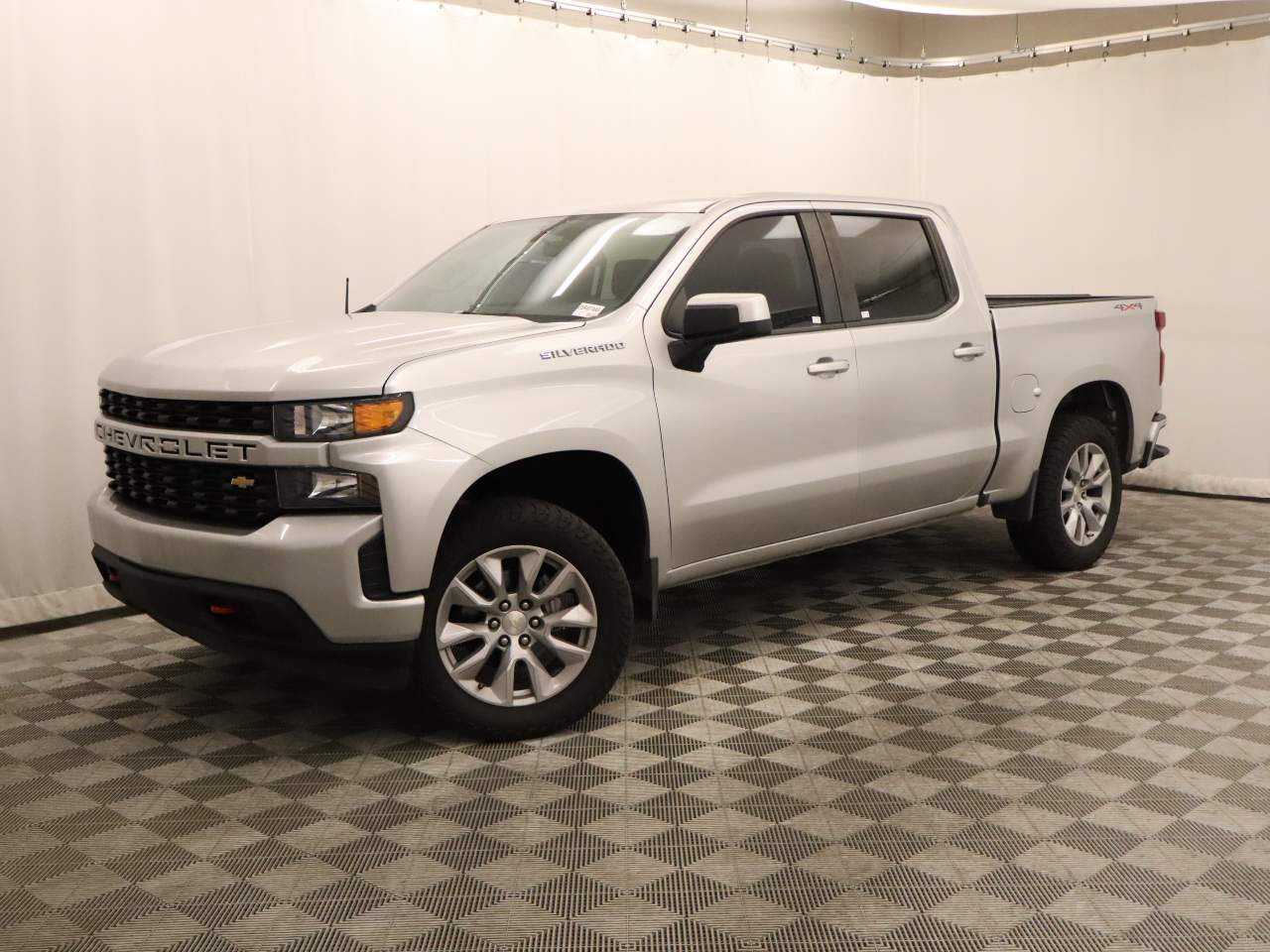 2019 Chevrolet Silverado 1500 Custom Crew Cab