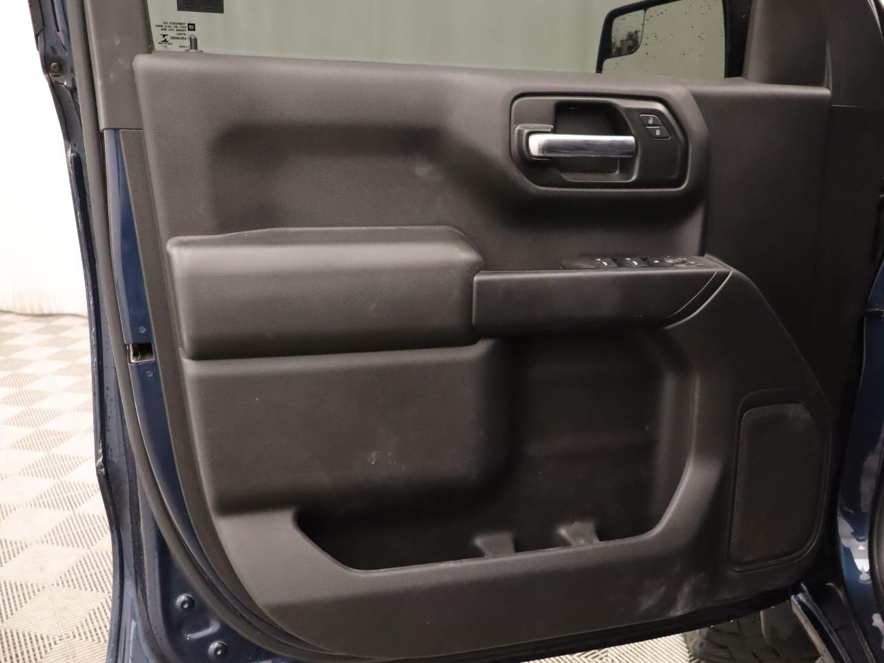 2021 Chevrolet Silverado 1500 Custom Trail Boss Crew Cab