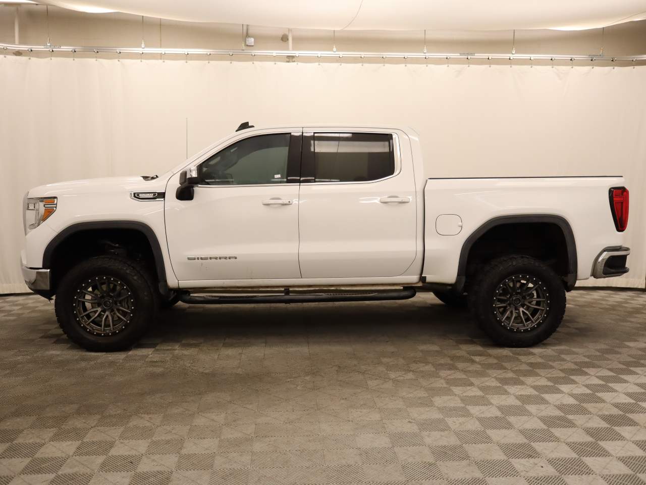 2020 GMC Sierra 1500 SLE Crew Cab