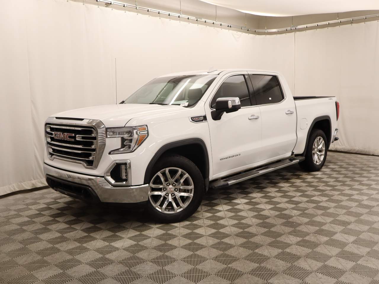2021 GMC Sierra 1500 SLT Crew Cab
