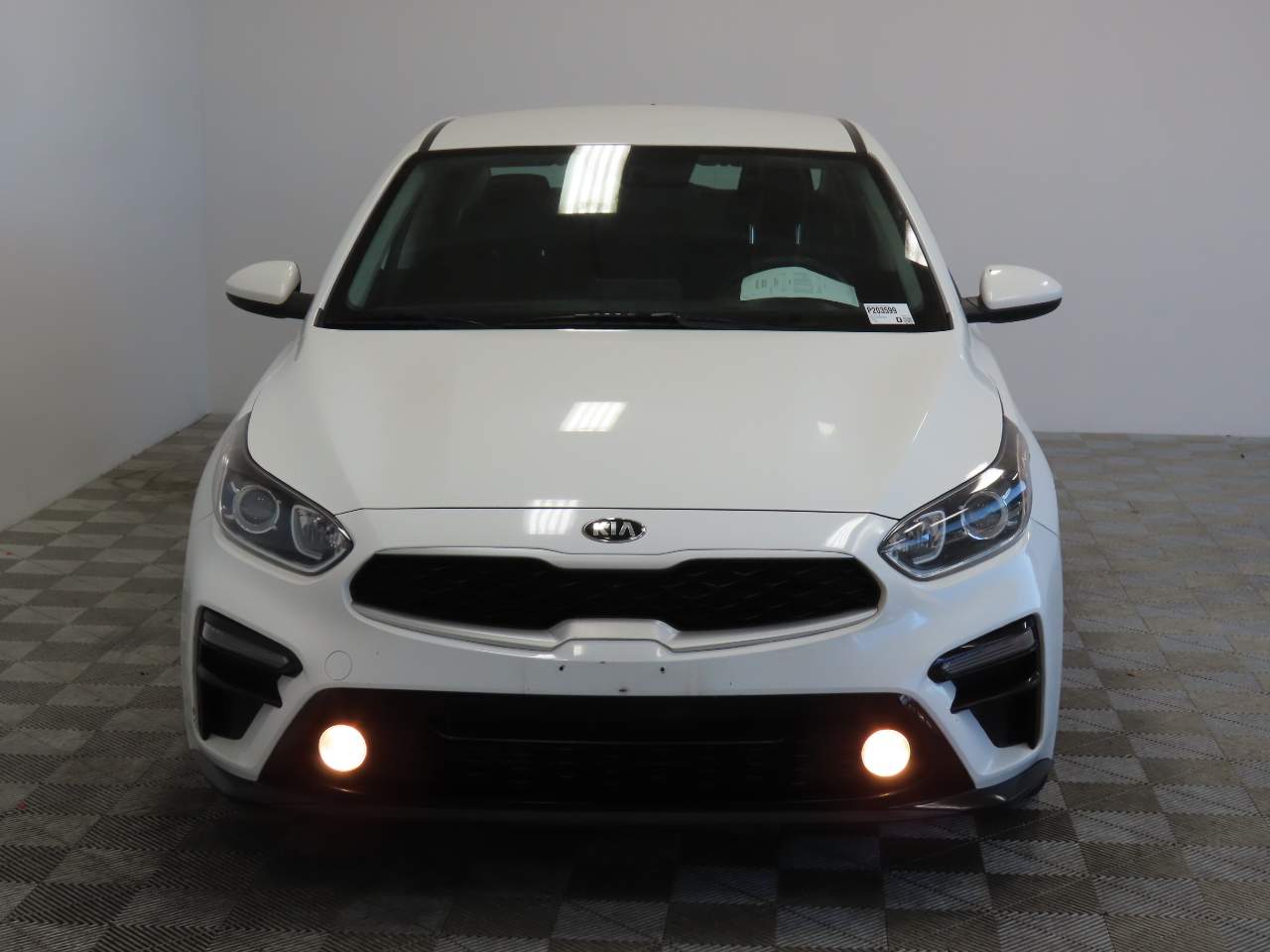 Used 2021 Kia Forte LXS with VIN 3KPF24AD2ME350076 for sale in Scottsdale, AZ