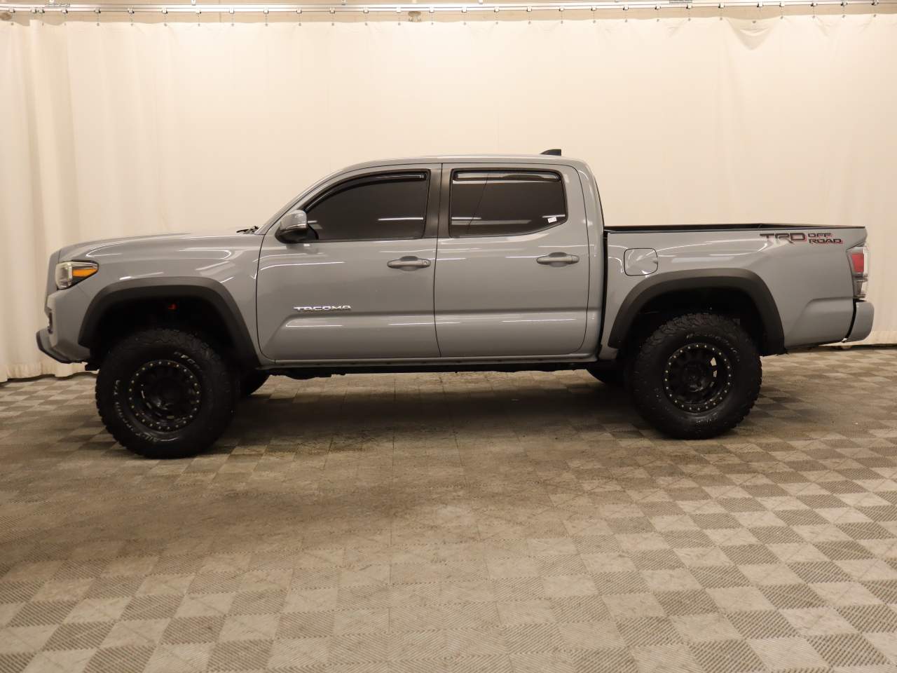 2020 Toyota Tacoma TRD Off-Road Crew Cab