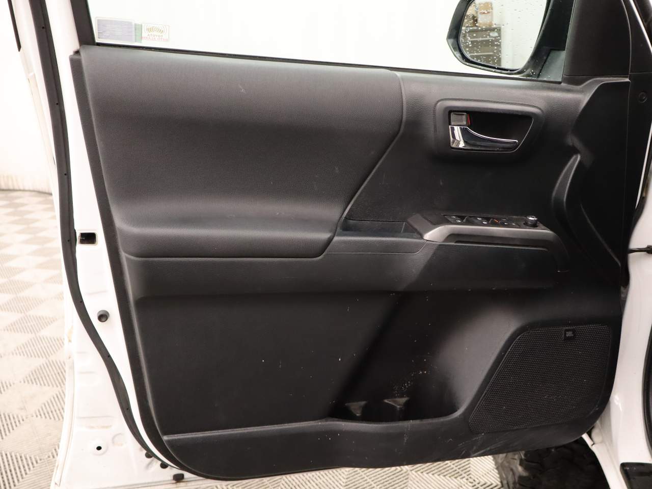 2016 Toyota Tacoma TRD Off-Road Crew Cab