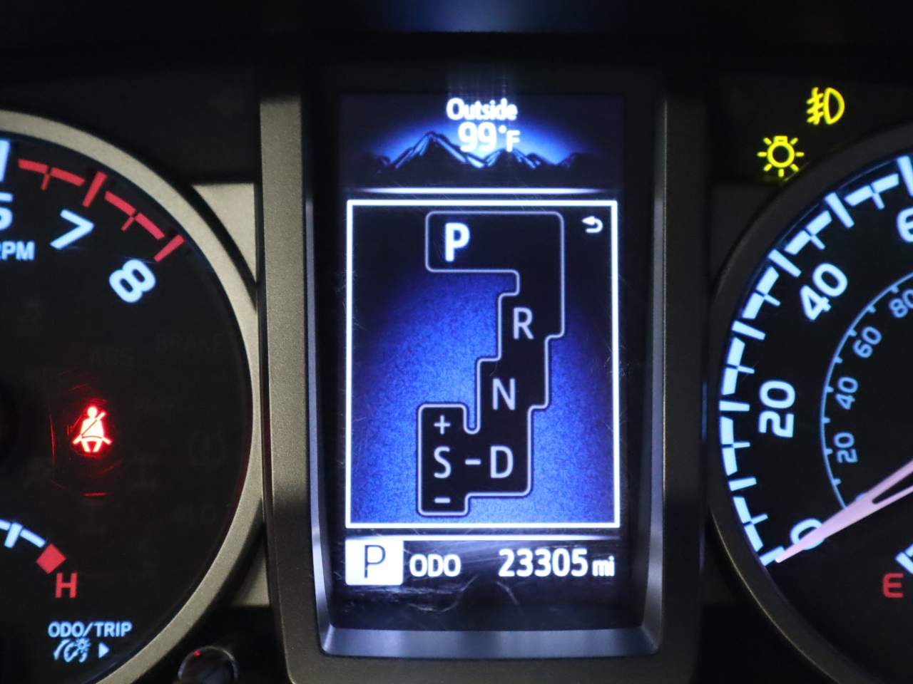 2022 Toyota Tacoma SR V6 Crew Cab