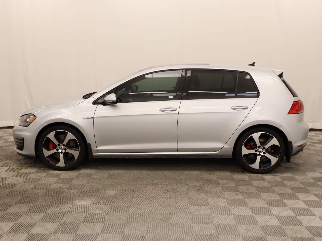 2016 Volkswagen Golf GTI Autobahn