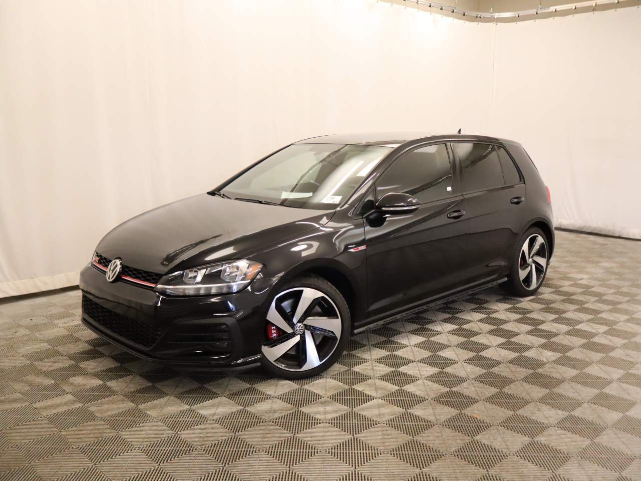 2020 Volkswagen Golf GTI S
