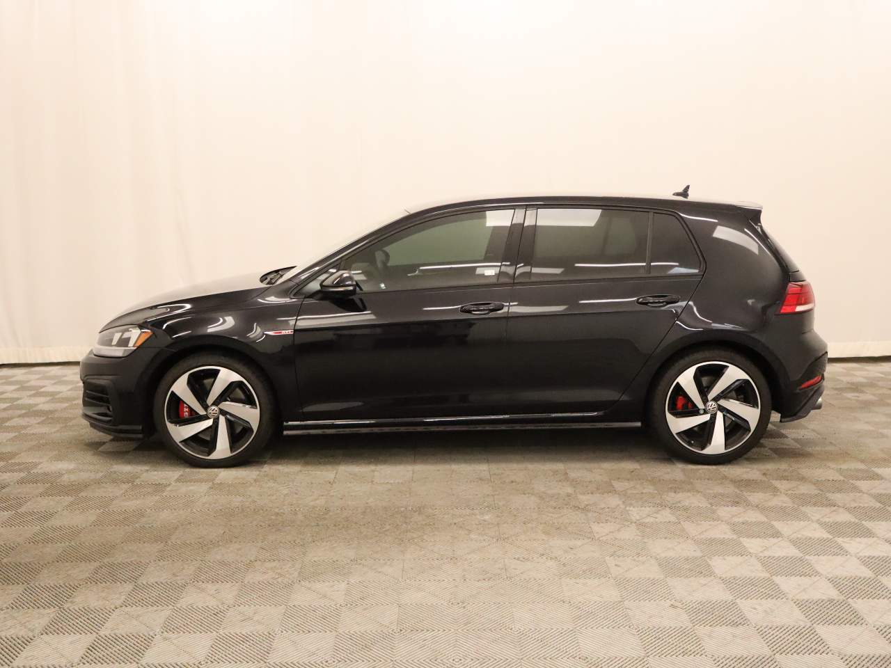 2020 Volkswagen Golf GTI S