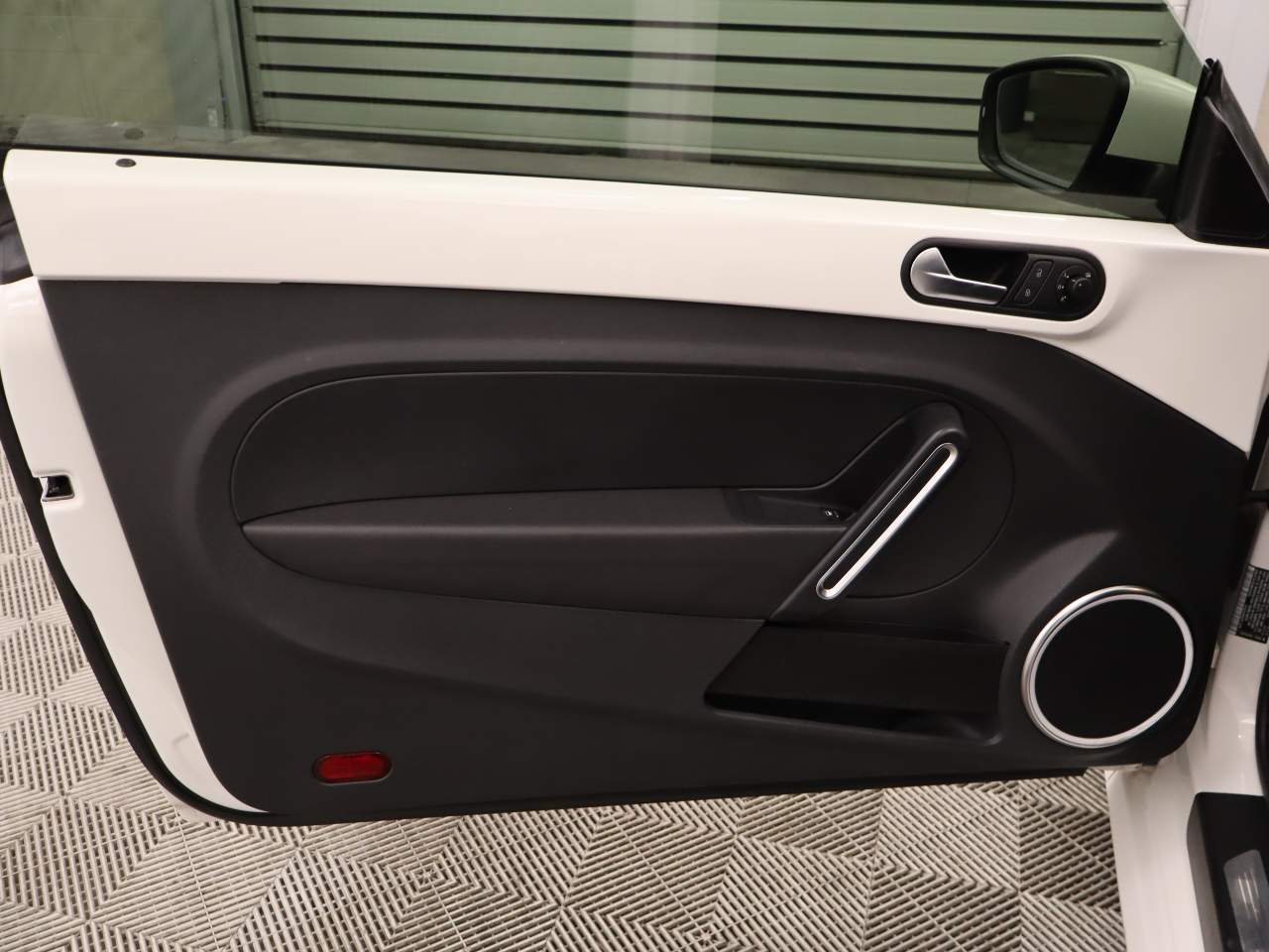2014 Volkswagen Beetle 2.5L PZEV
