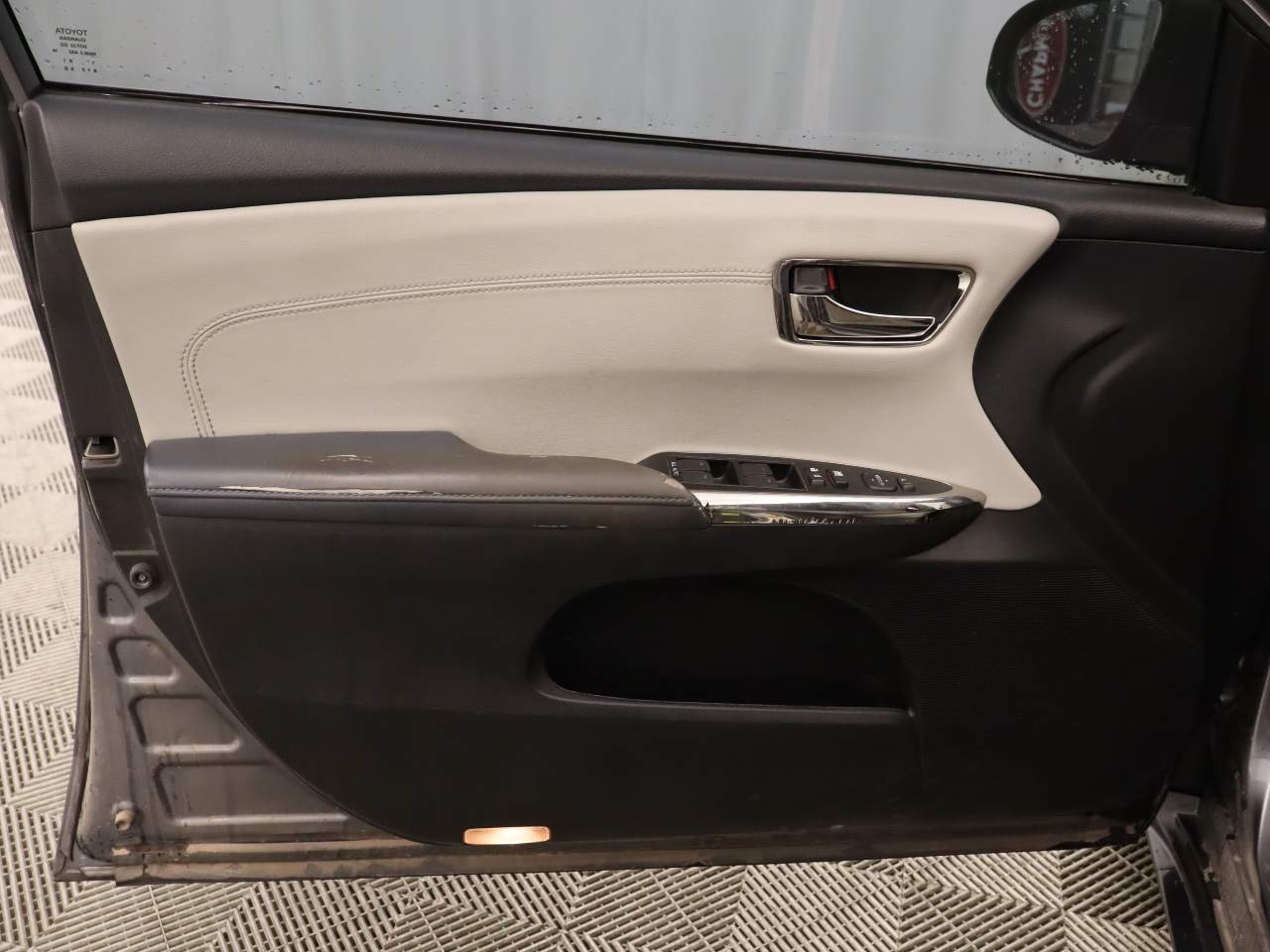 2014 Toyota Avalon XLE
