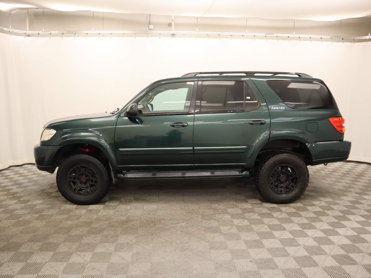 2004 Toyota Sequoia Limited