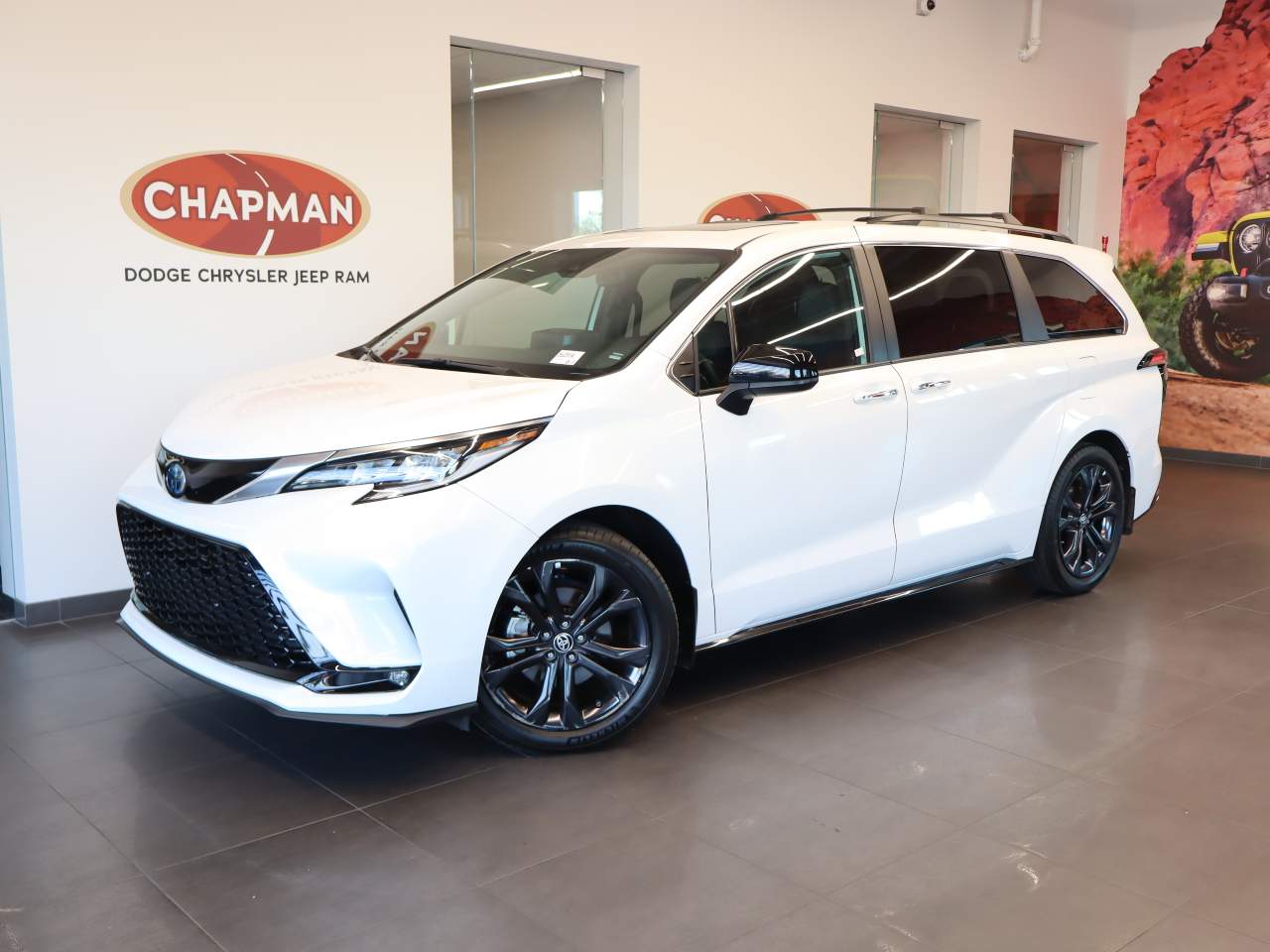 2024 Toyota Sienna XSE 7-Passenger