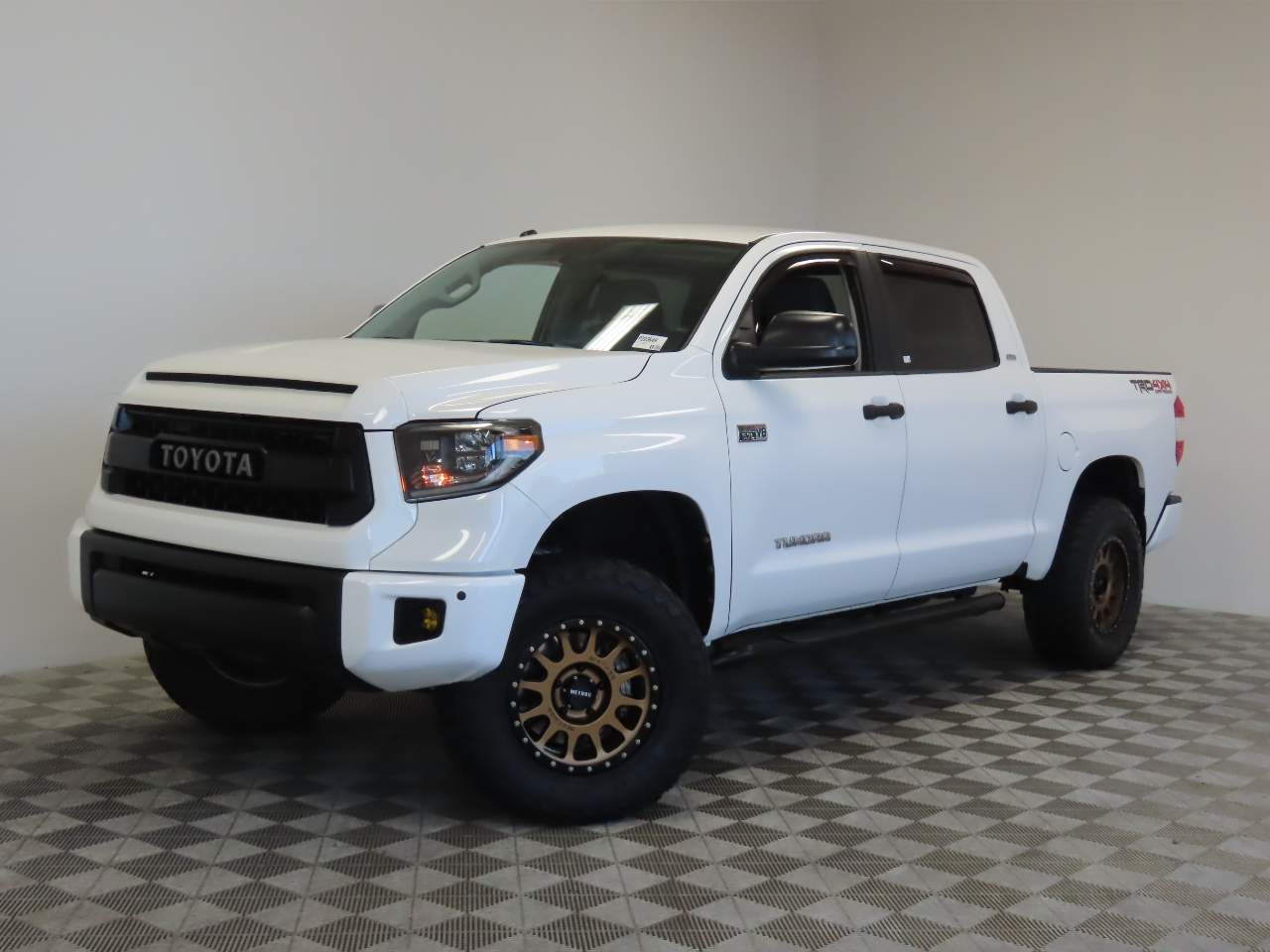 2017 Toyota Tundra SR5 Crew Cab