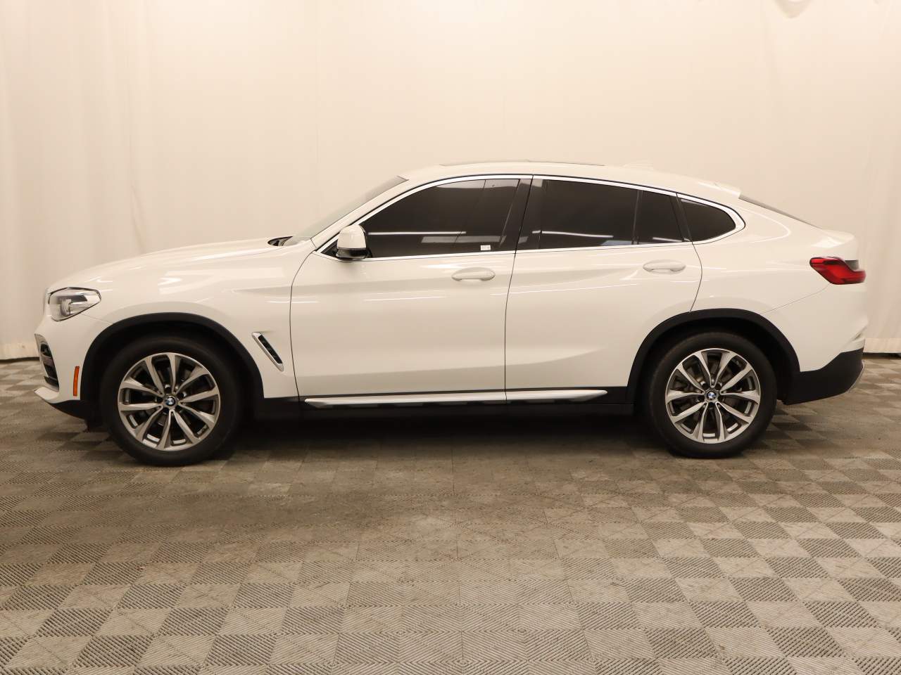 2019 BMW X4 xDrive30i