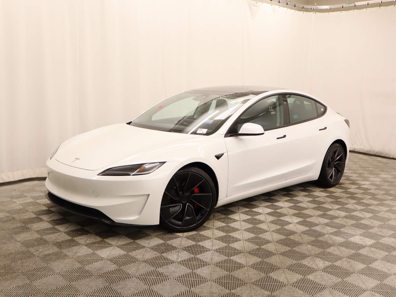 2024 Tesla Model 3 Performance