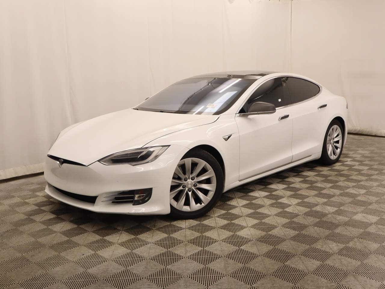 2016 Tesla Model S 60D