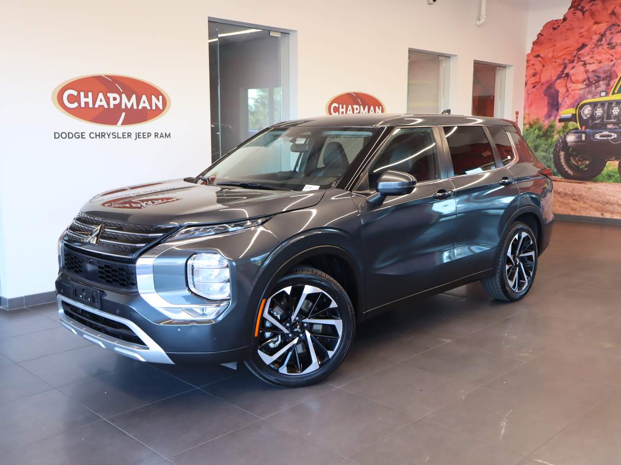 2024 Mitsubishi Outlander SE 2WD's photo