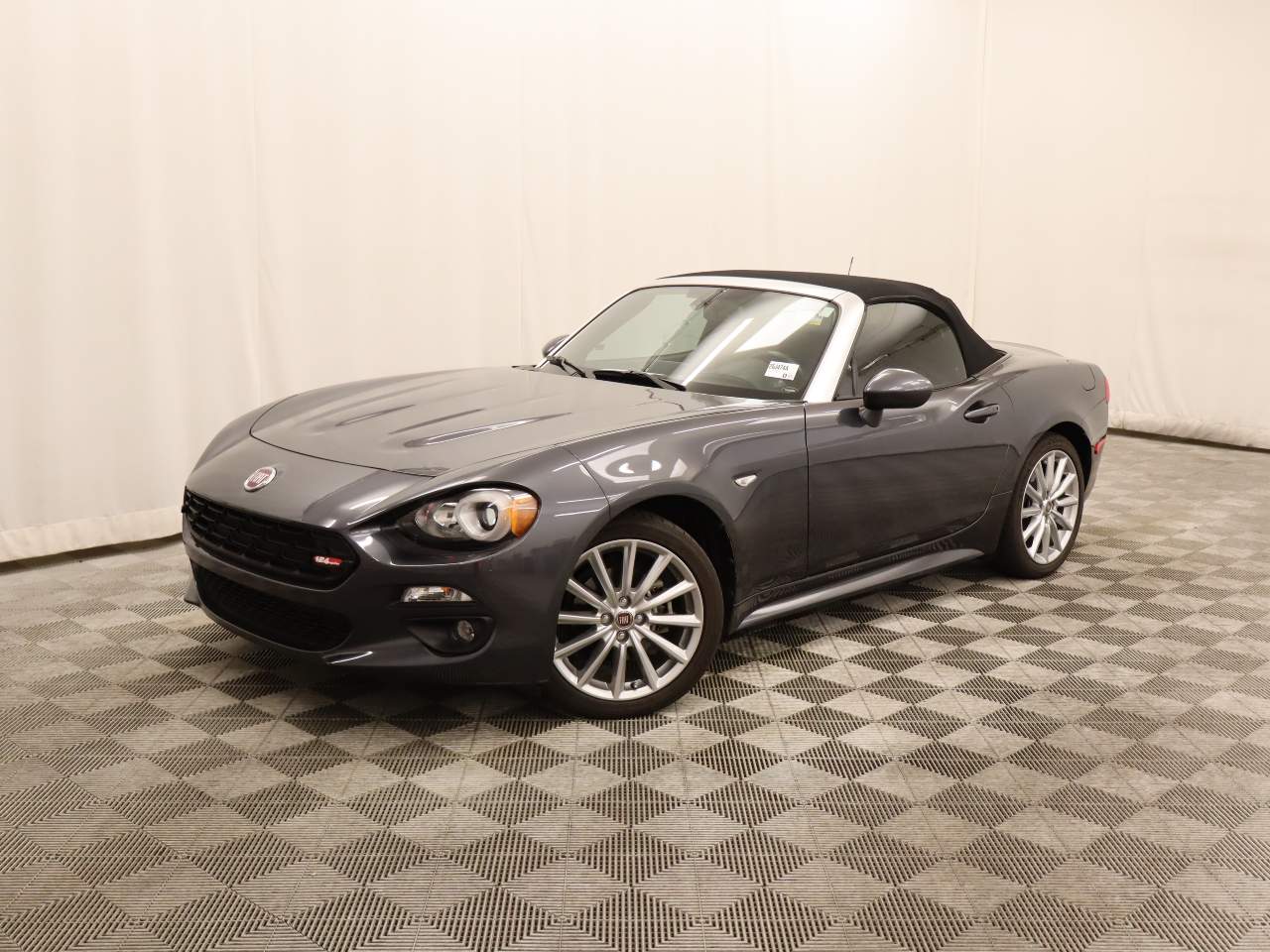 2018 FIAT 124 Spider Lusso