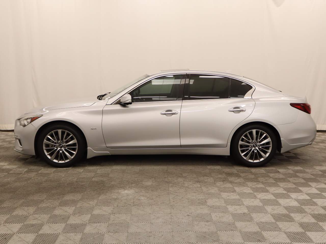 2018 INFINITI Q50 3.0T Luxe