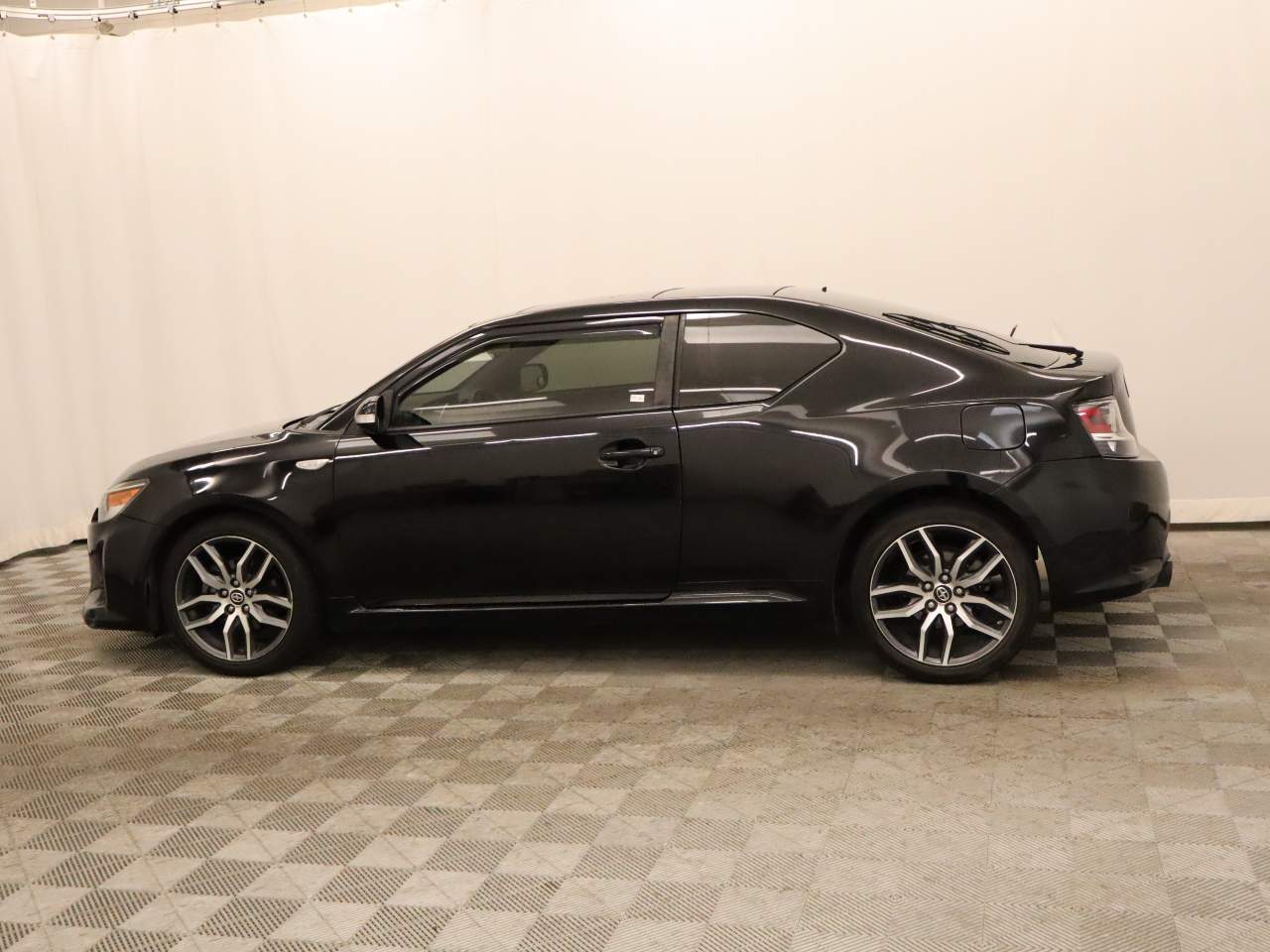 2016 Scion tC  