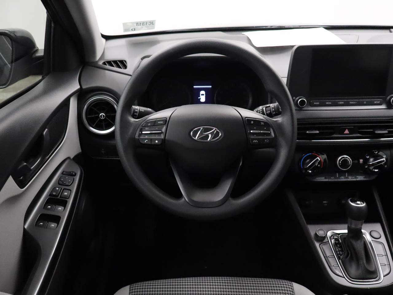 2022 Hyundai KONA SE