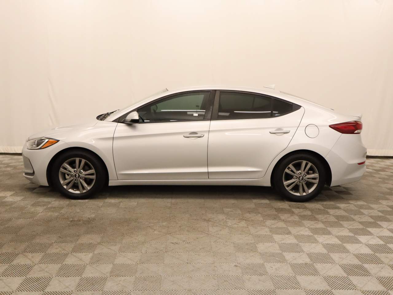 2017 Hyundai ELANTRA Value Edition