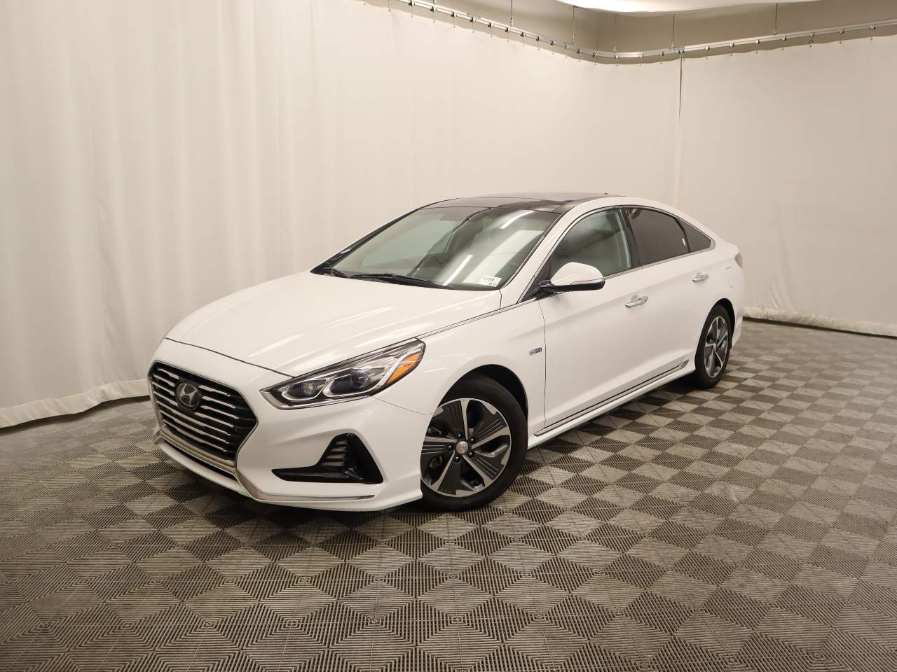 2018 Hyundai SONATA Hybrid Limited