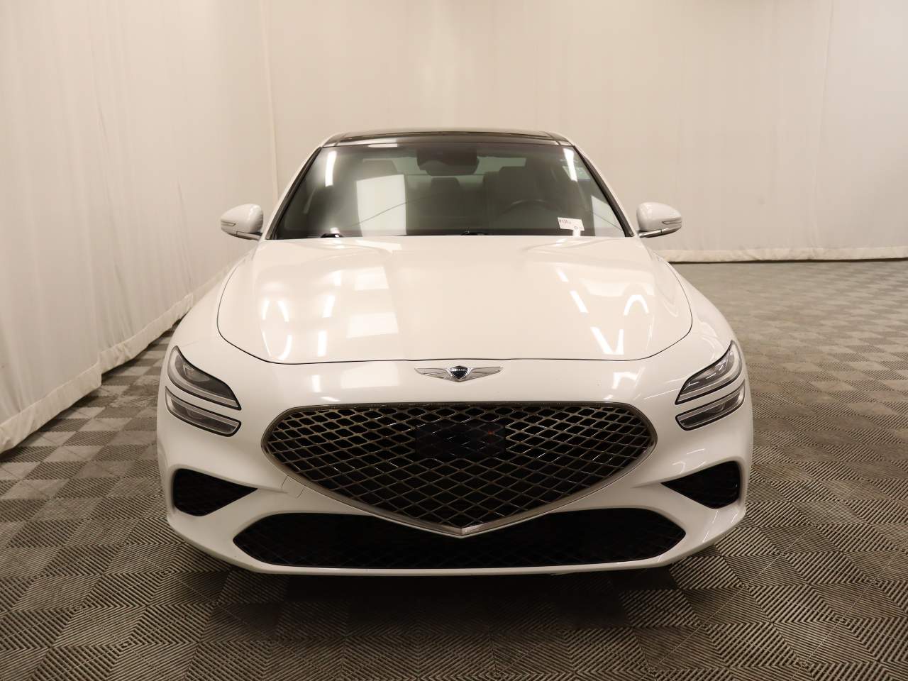 2022 Genesis G70 2.0T