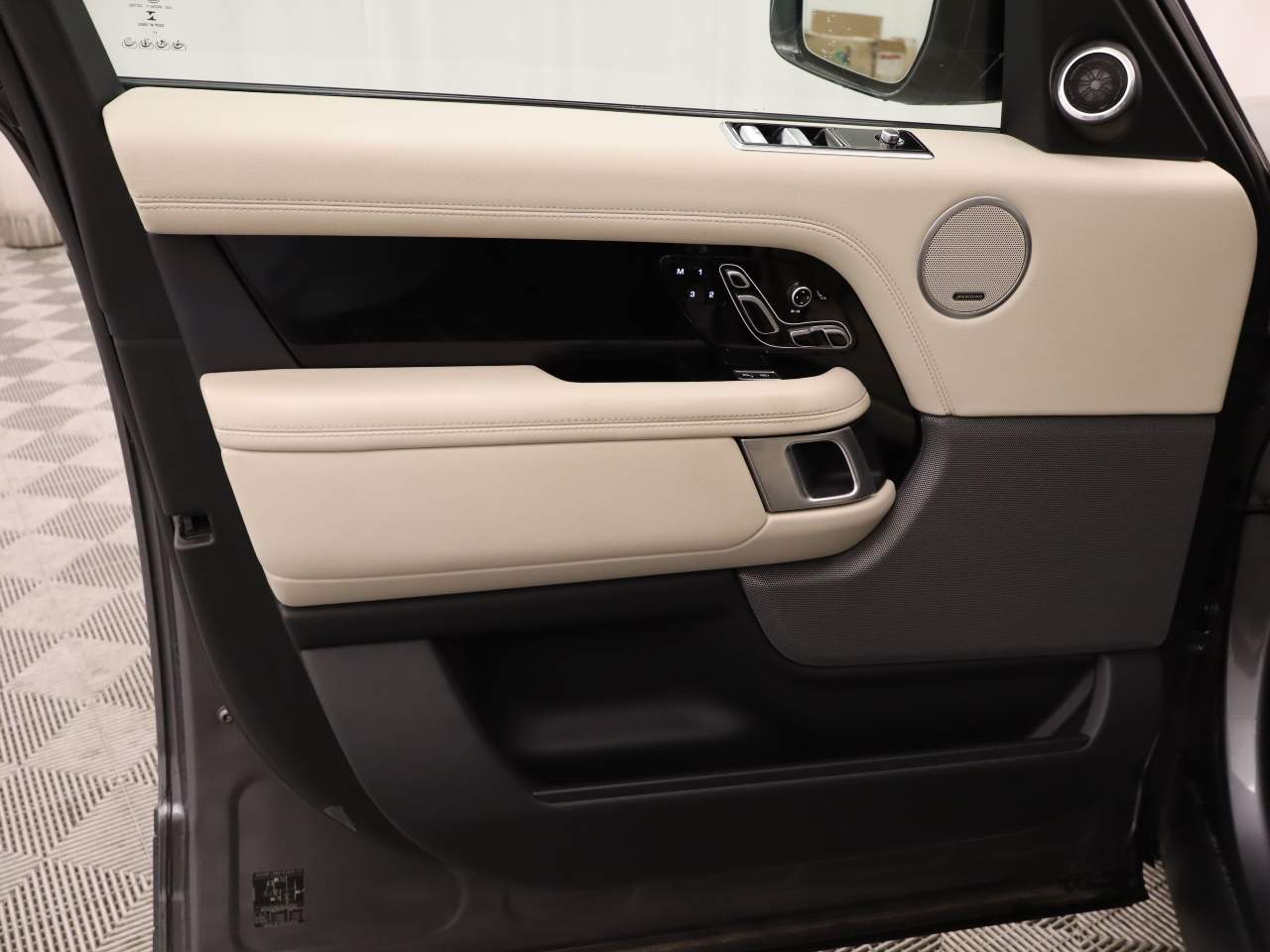 2018 Land Rover Range Rover HSE