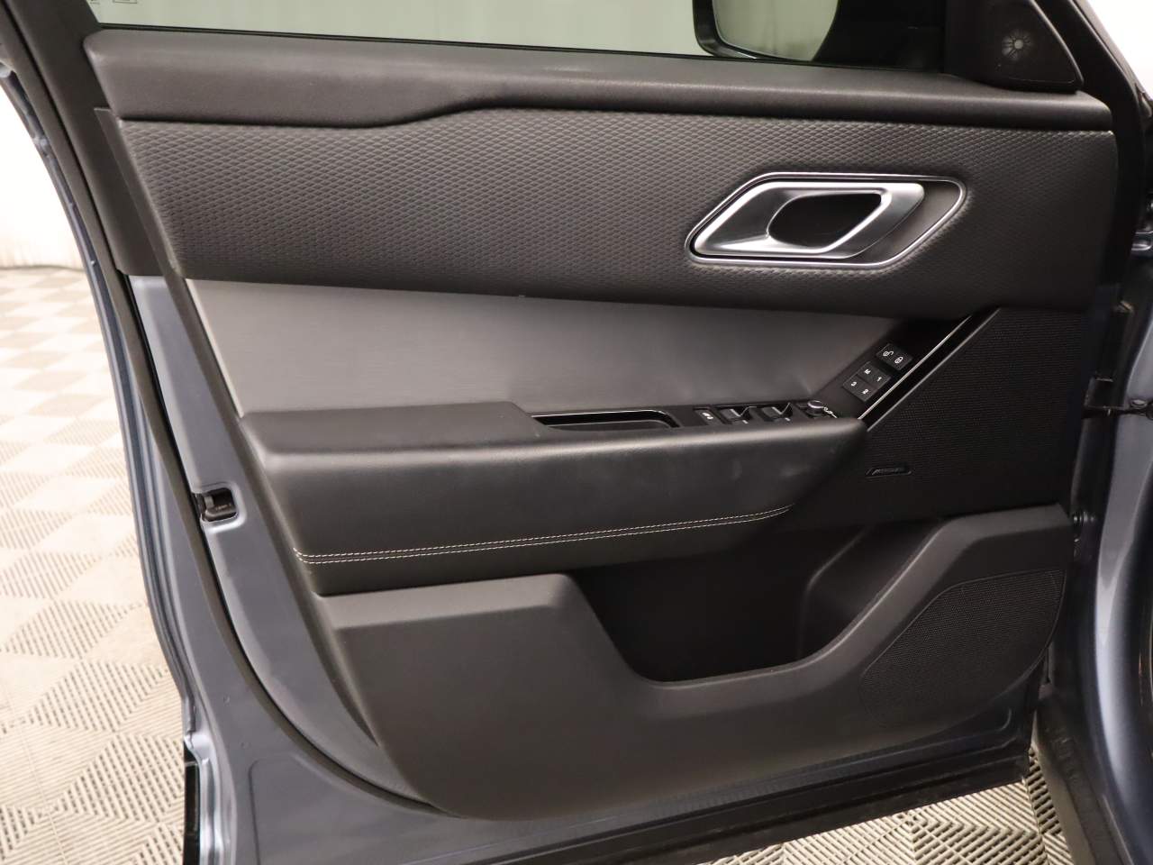 2019 Land Rover Range Rover Velar P250 S