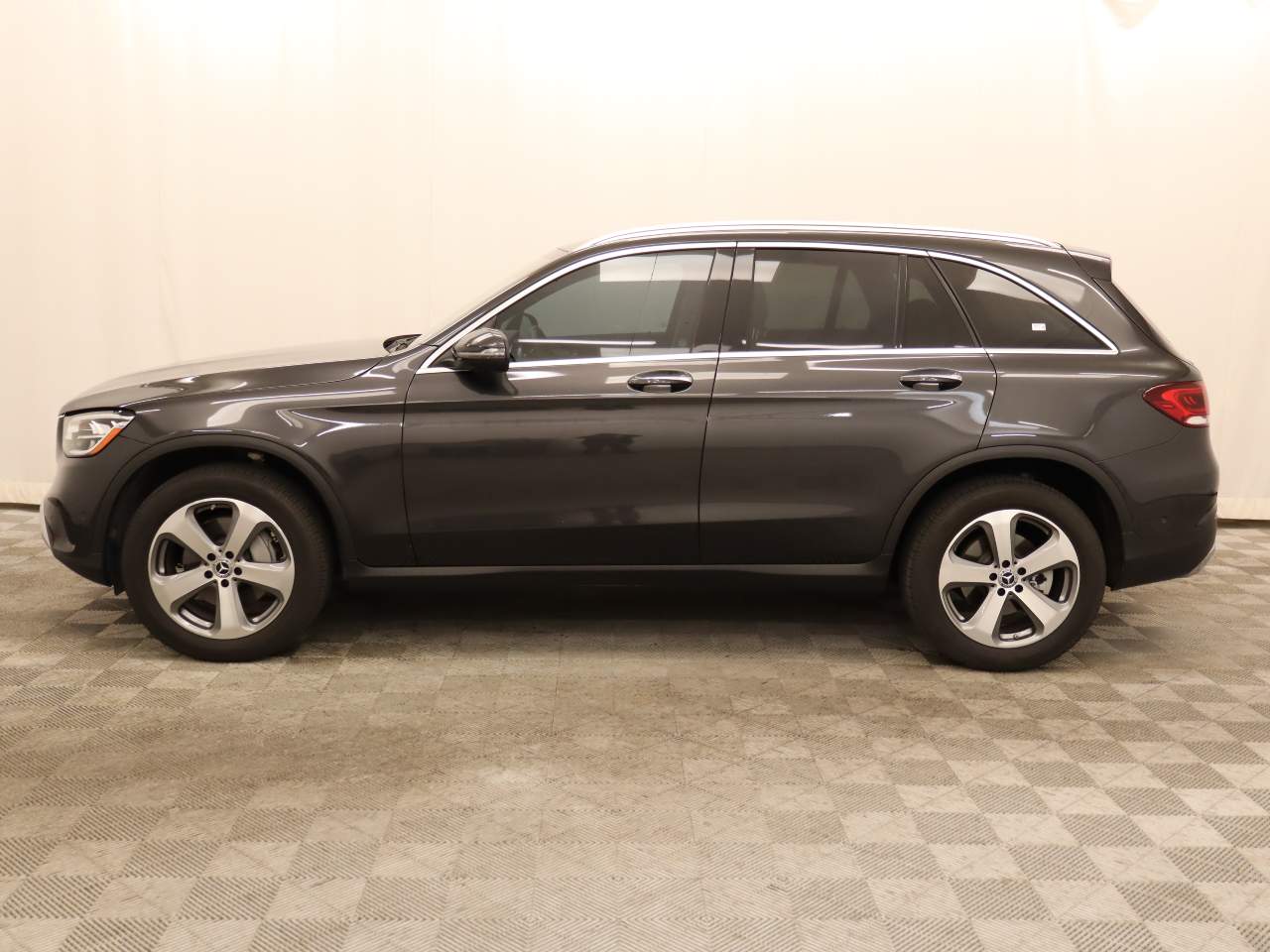 2022 Mercedes-Benz GLC 300