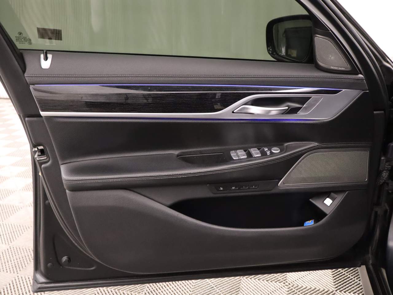 2019 BMW 7-Series 740i